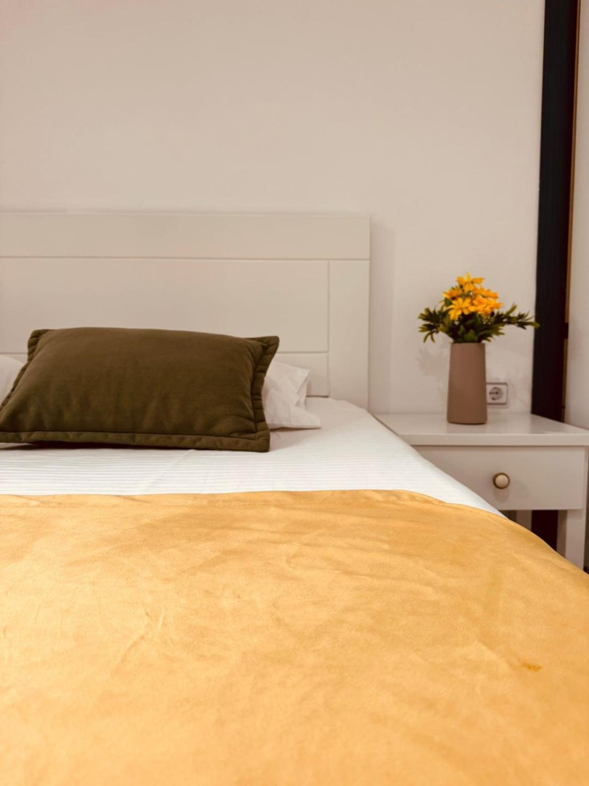 Orfeu Apartments Ksamil Kültér fotó