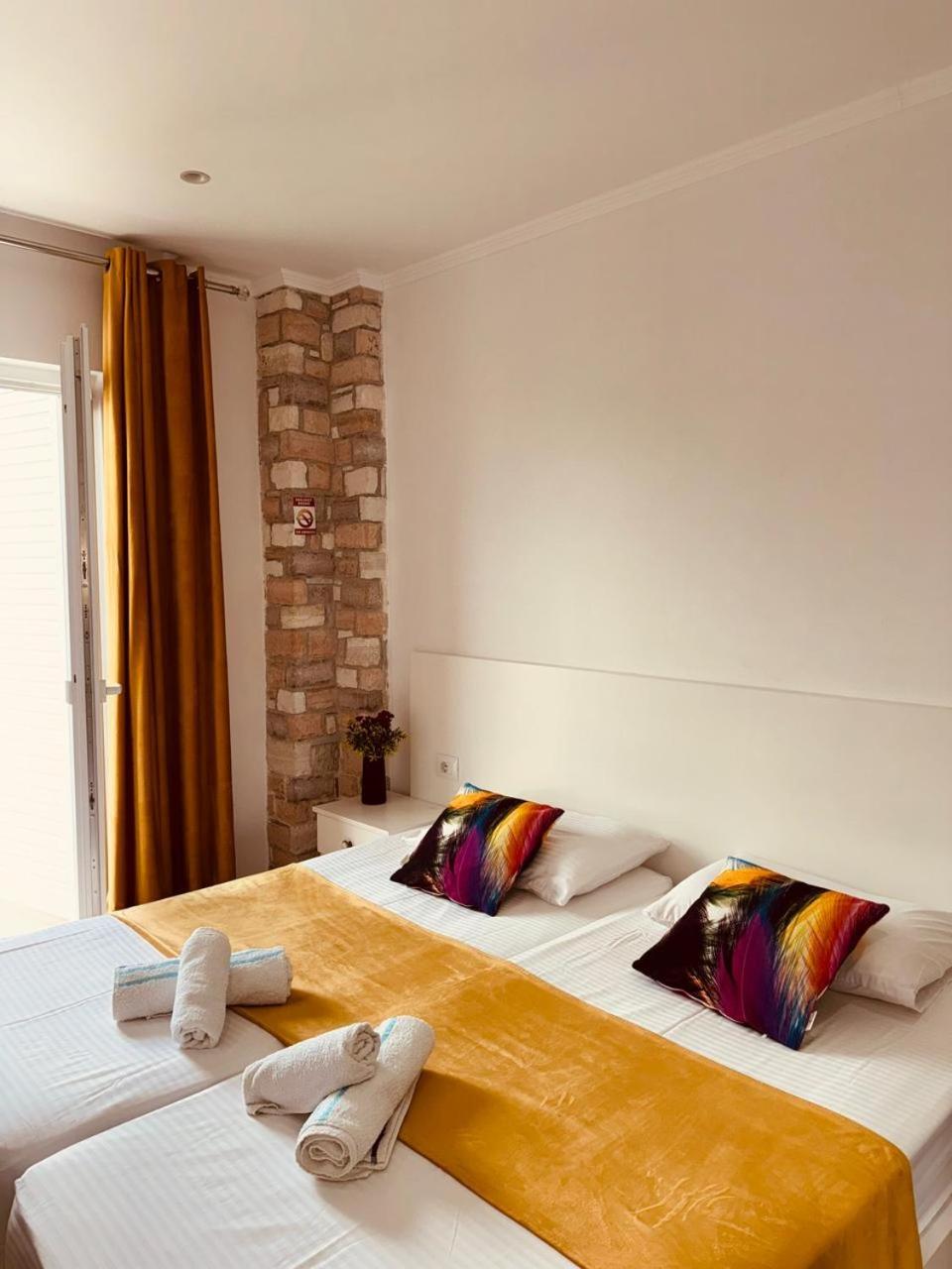 Orfeu Apartments Ksamil Kültér fotó