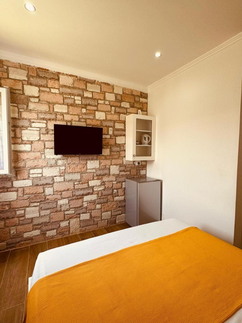 Orfeu Apartments Ksamil Kültér fotó