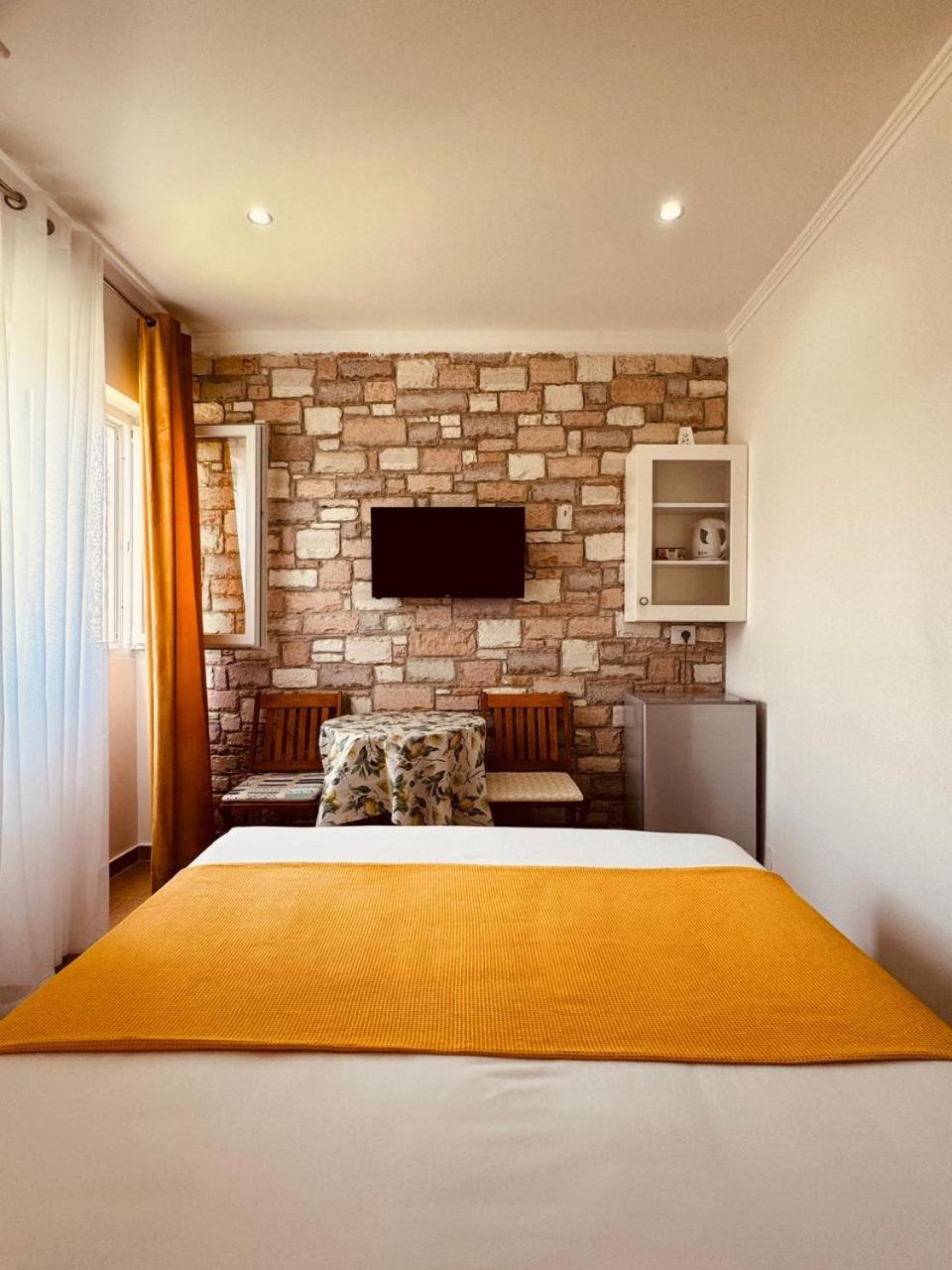 Orfeu Apartments Ksamil Kültér fotó