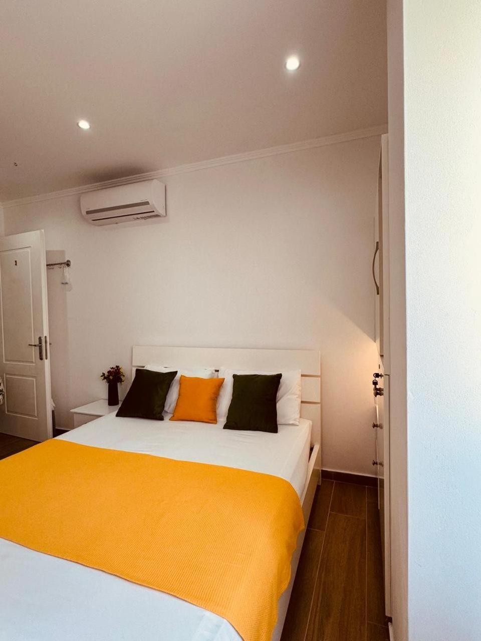 Orfeu Apartments Ksamil Kültér fotó