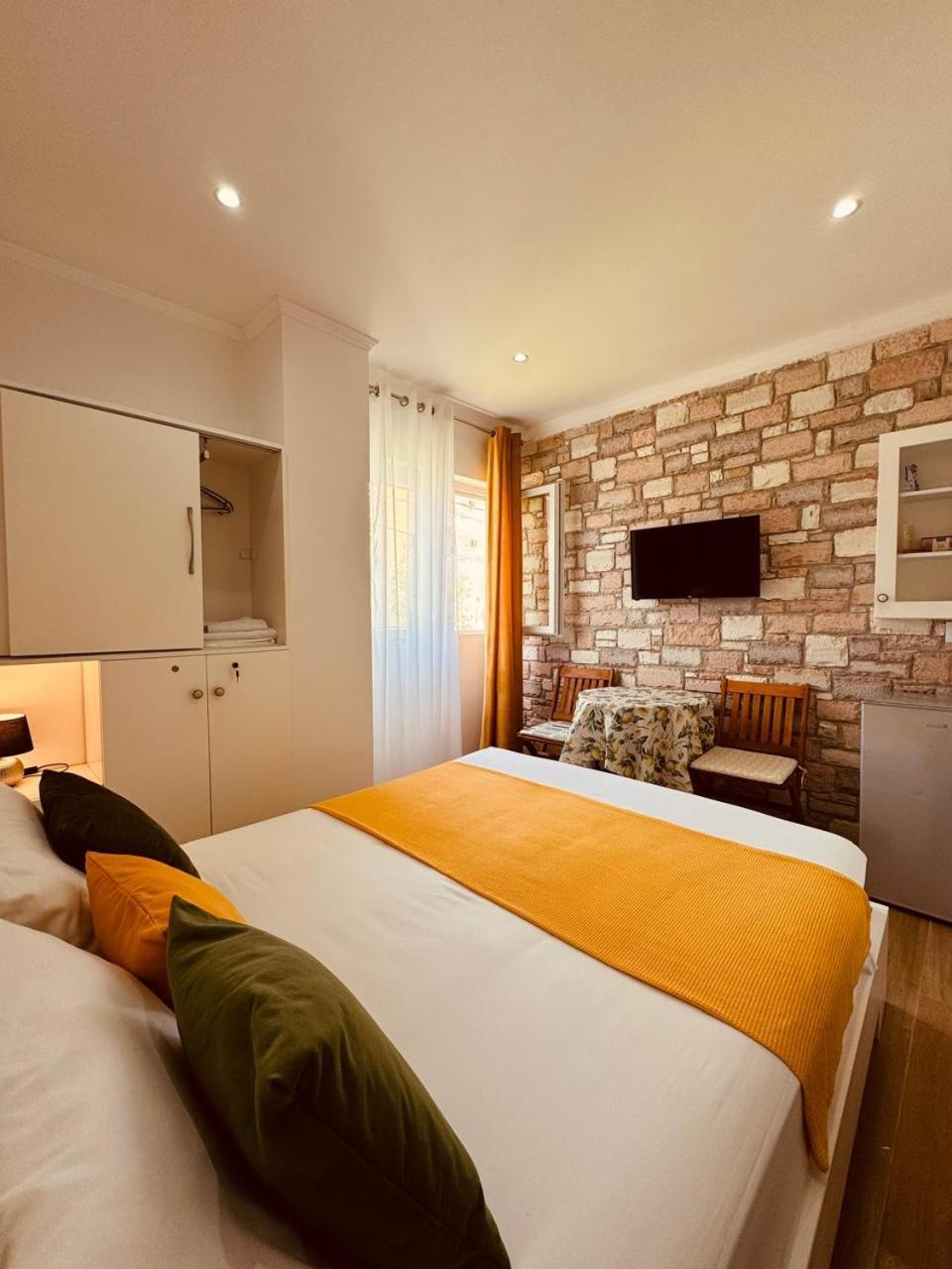 Orfeu Apartments Ksamil Kültér fotó
