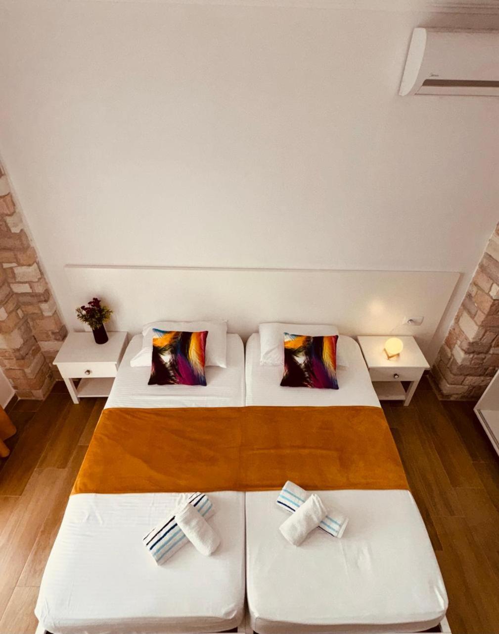 Orfeu Apartments Ksamil Kültér fotó